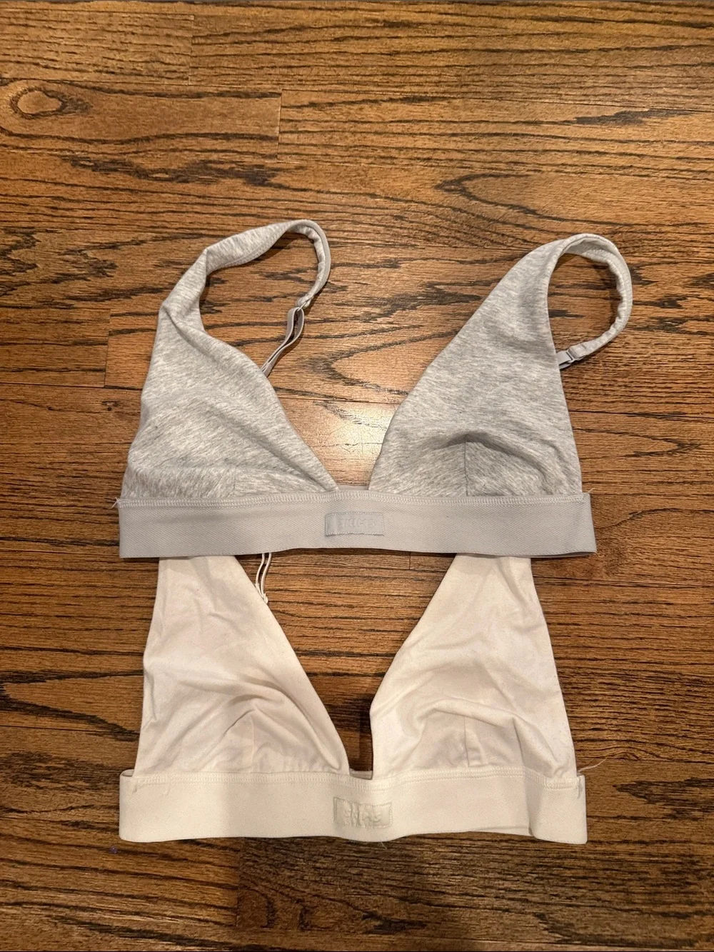 SKIMS Light Gray and Cream Cotton-Blend Triangle Bralettes (2-Pack) - Picture 2 of 7
